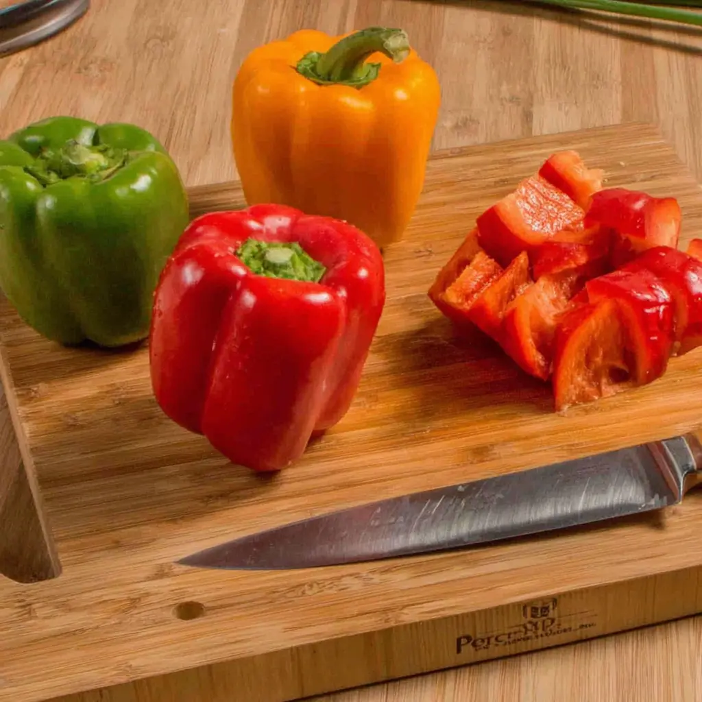 how to cut a bell pepper - main ingredients