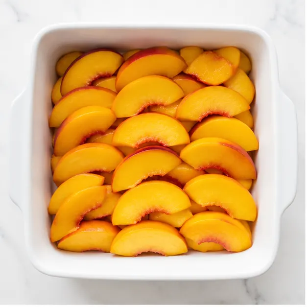 Step 1: Slicing fresh peaches